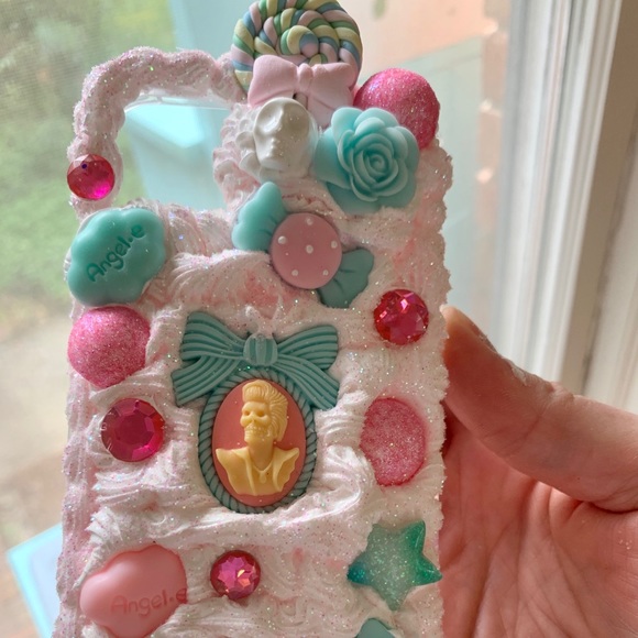 Decoden Skeleton Rockabilly Elvis Case - Picture 1 of 4